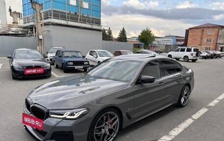 BMW 5 серия, 2021 год, 4 890 000 рублей, 2 фотография