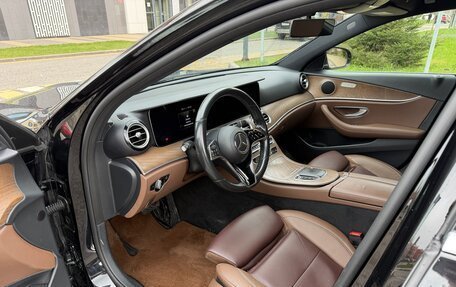 Mercedes-Benz E-Класс, 2020 год, 2 930 000 рублей, 11 фотография
