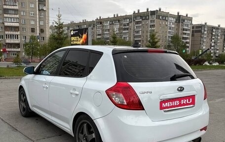 KIA cee'd I рестайлинг, 2011 год, 650 000 рублей, 5 фотография