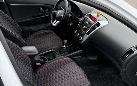 KIA cee'd I рестайлинг, 2011 год, 650 000 рублей, 10 фотография