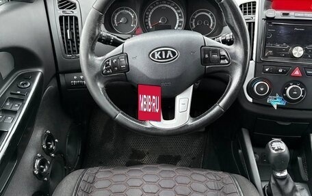 KIA cee'd I рестайлинг, 2011 год, 650 000 рублей, 12 фотография