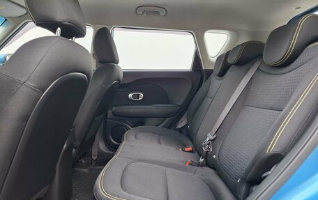 KIA Soul II рестайлинг, 2016 год, 1 325 000 рублей, 11 фотография