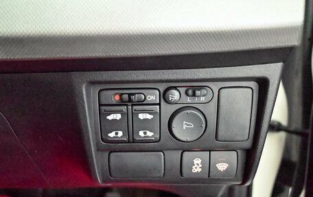 Honda Freed I, 2012 год, 1 270 000 рублей, 15 фотография