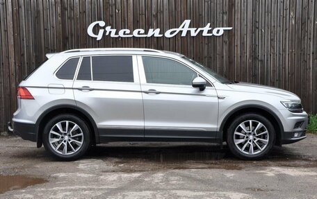 Volkswagen Tiguan II, 2017 год, 1 950 000 рублей, 6 фотография