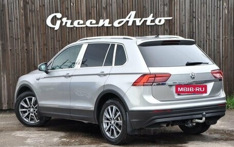 Volkswagen Tiguan II, 2017 год, 1 950 000 рублей, 3 фотография