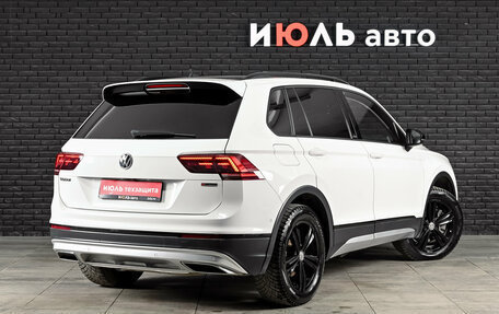 Volkswagen Tiguan II, 2019 год, 2 680 000 рублей, 5 фотография
