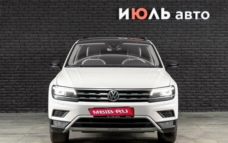 Volkswagen Tiguan II, 2019 год, 2 680 000 рублей, 3 фотография