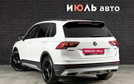 Volkswagen Tiguan II, 2019 год, 2 680 000 рублей, 8 фотография