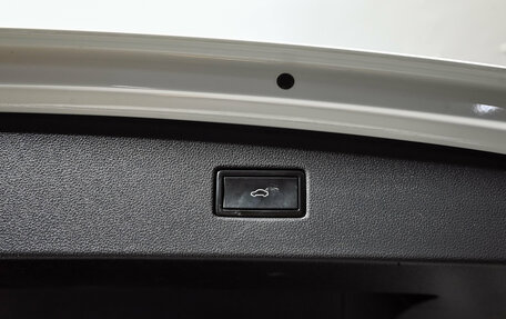 Volkswagen Tiguan II, 2019 год, 2 680 000 рублей, 19 фотография