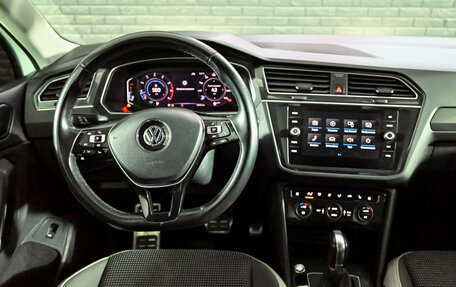 Volkswagen Tiguan II, 2019 год, 2 680 000 рублей, 18 фотография