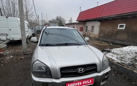 Hyundai Tucson III, 2008 год, 550 000 рублей, 1 фотография