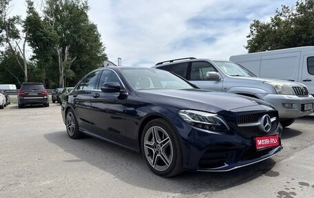 Mercedes-Benz C-Класс, 2018 год, 3 300 000 рублей, 1 фотография