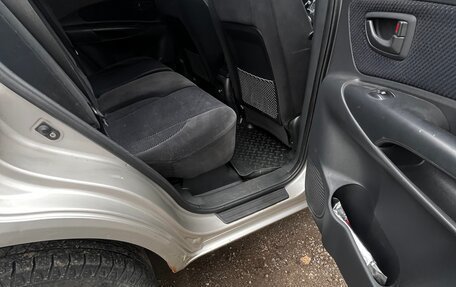 Hyundai Tucson III, 2008 год, 550 000 рублей, 18 фотография
