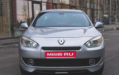 Renault Fluence I, 2012 год, 950 000 рублей, 2 фотография