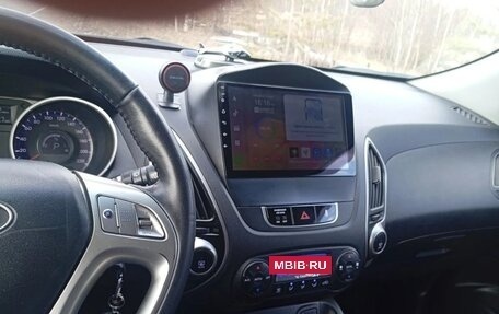 Hyundai ix35 I рестайлинг, 2012 год, 1 400 000 рублей, 8 фотография
