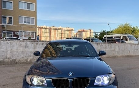 BMW 1 серия, 2006 год, 785 000 рублей, 9 фотография