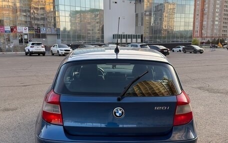 BMW 1 серия, 2006 год, 785 000 рублей, 7 фотография