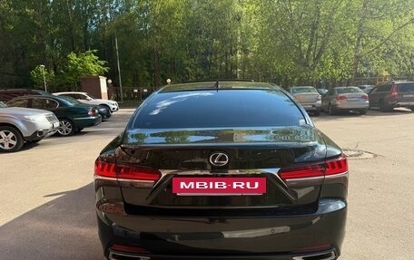 Lexus LS IV, 2018 год, 5 500 000 рублей, 5 фотография