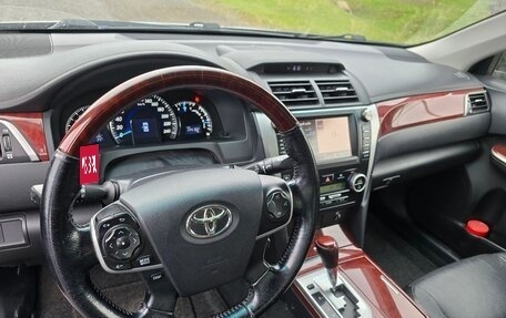 Toyota Camry, 2011 год, 1 790 000 рублей, 2 фотография