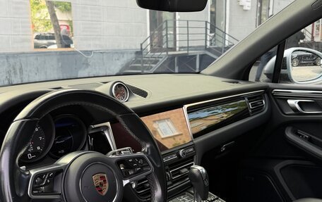 Porsche Macan I рестайлинг, 2021 год, 4 800 000 рублей, 4 фотография