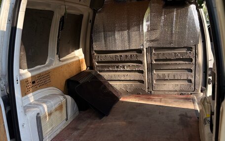 Volkswagen Caddy III рестайлинг, 2006 год, 288 888 рублей, 10 фотография
