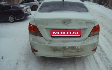 Hyundai Solaris II рестайлинг, 2011 год, 485 000 рублей, 3 фотография