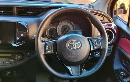 Toyota Vitz, 2017 год, 1 200 000 рублей, 4 фотография