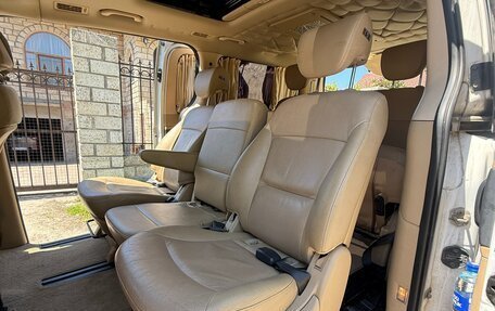Hyundai Grand Starex Grand Starex I рестайлинг 2, 2015 год, 2 350 000 рублей, 6 фотография