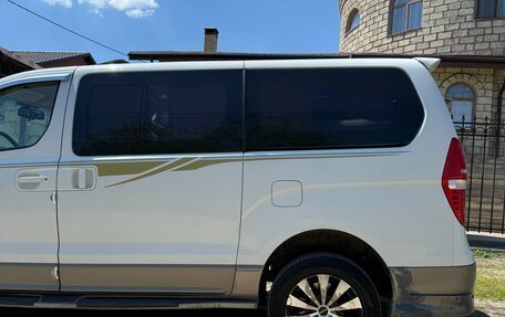 Hyundai Grand Starex Grand Starex I рестайлинг 2, 2015 год, 2 350 000 рублей, 7 фотография