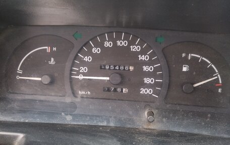 Daewoo Nexia I рестайлинг, 2005 год, 100 000 рублей, 2 фотография