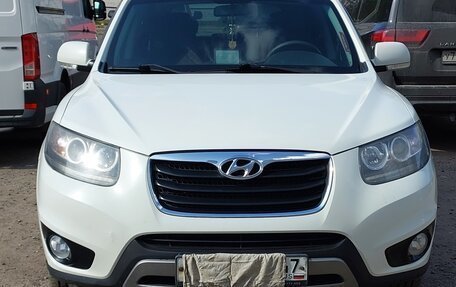 Hyundai Santa Fe III рестайлинг, 2012 год, 1 300 000 рублей, 2 фотография