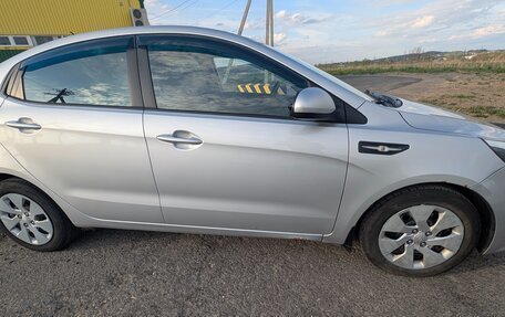 KIA Rio III рестайлинг, 2016 год, 990 000 рублей, 10 фотография