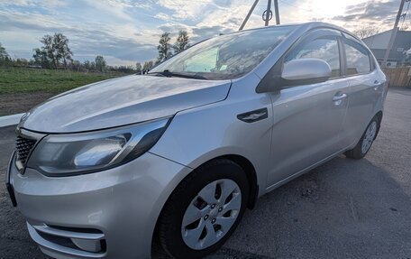 KIA Rio III рестайлинг, 2016 год, 990 000 рублей, 16 фотография