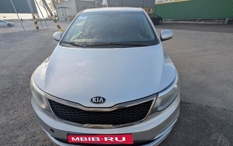 KIA Rio III рестайлинг, 2016 год, 990 000 рублей, 14 фотография