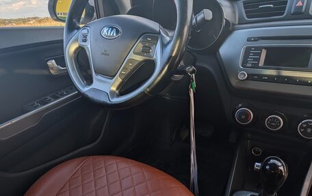 KIA Rio III рестайлинг, 2016 год, 990 000 рублей, 25 фотография