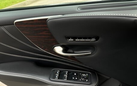 Lexus LS IV, 2018 год, 4 750 000 рублей, 16 фотография