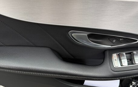 Mercedes-Benz C-Класс, 2018 год, 3 300 000 рублей, 10 фотография