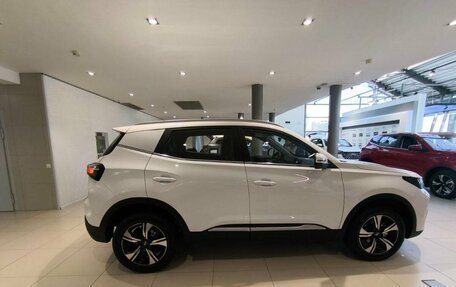 Chery Tiggo 4 I рестайлинг, 2025 год, 2 139 000 рублей, 4 фотография