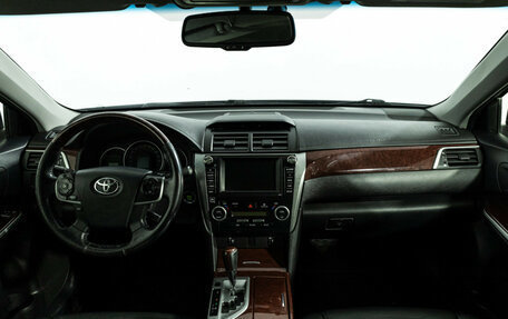 Toyota Camry, 2012 год, 1 299 585 рублей, 13 фотография