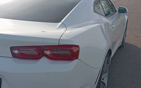 Chevrolet Camaro VI, 2019 год, 2 160 000 рублей, 2 фотография