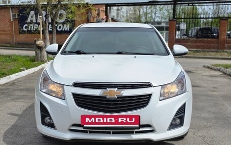Chevrolet Cruze II, 2014 год, 820 000 рублей, 2 фотография
