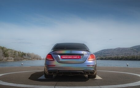 Mercedes-Benz E-Класс AMG, 2018 год, 9 000 000 рублей, 4 фотография
