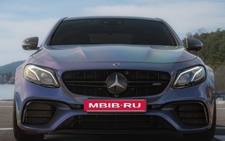 Mercedes-Benz E-Класс AMG, 2018 год, 9 000 000 рублей, 2 фотография