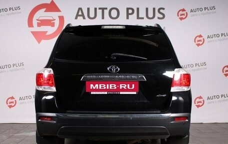 Toyota Highlander III, 2014 год, 2 495 000 рублей, 4 фотография