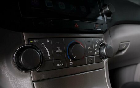 Toyota Highlander III, 2014 год, 2 495 000 рублей, 21 фотография