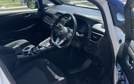 Nissan Leaf II, 2018 год, 1 555 000 рублей, 4 фотография