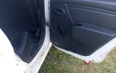 Renault Logan I, 2013 год, 320 000 рублей, 4 фотография