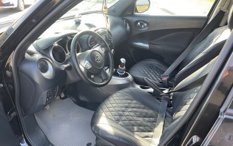 Nissan Juke II, 2011 год, 900 000 рублей, 9 фотография