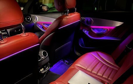 Mercedes-Benz C-Класс, 2019 год, 3 300 000 рублей, 5 фотография