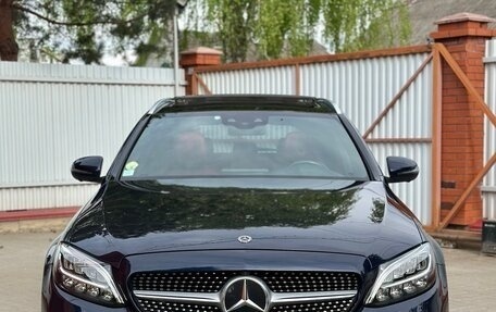 Mercedes-Benz C-Класс, 2019 год, 3 300 000 рублей, 6 фотография